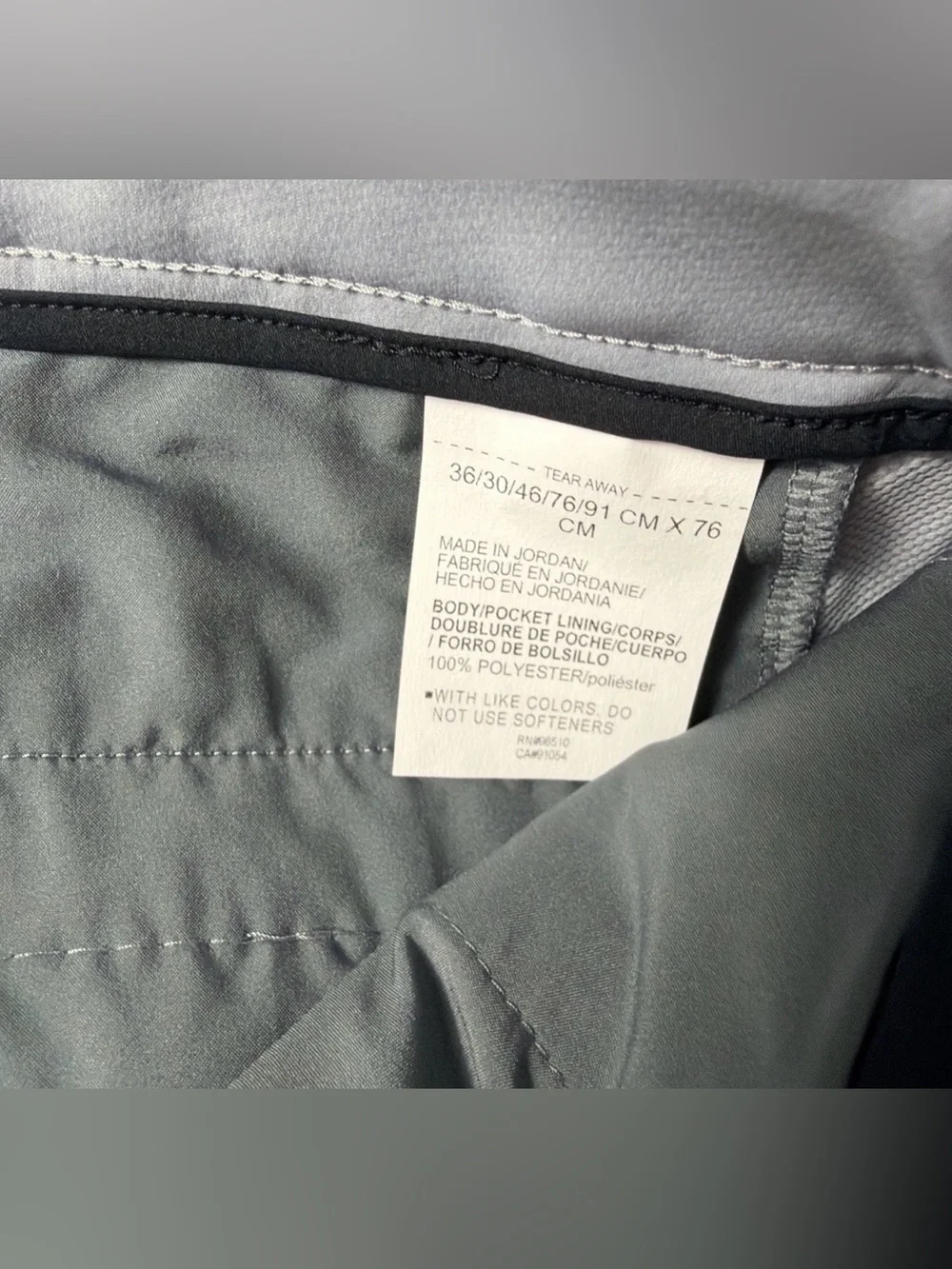 Under Armour Golf Pants Tapered 36 x 30 Gray Polyester Spandex NWT MSRP $80